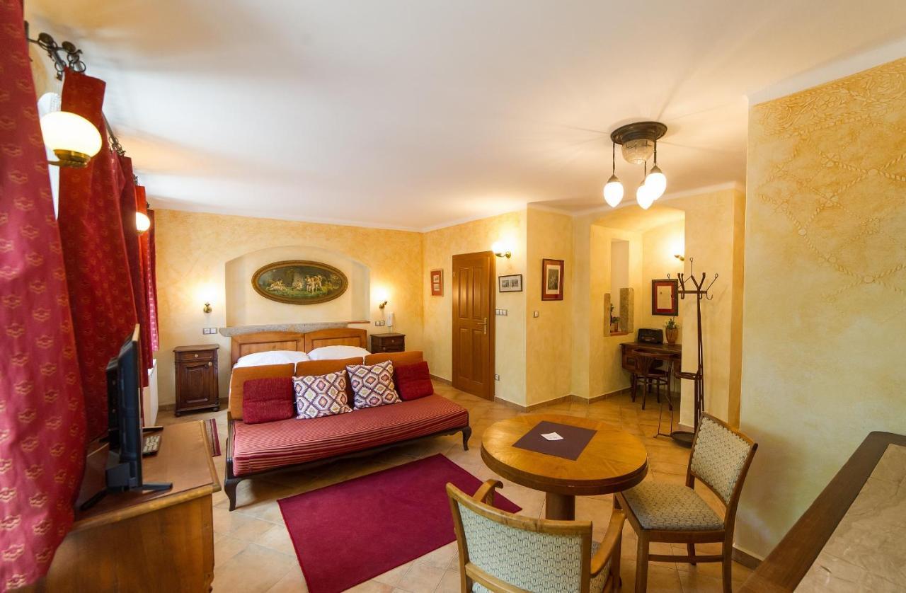 U Zvonu Apartments Cesky Krumlov Exterior photo