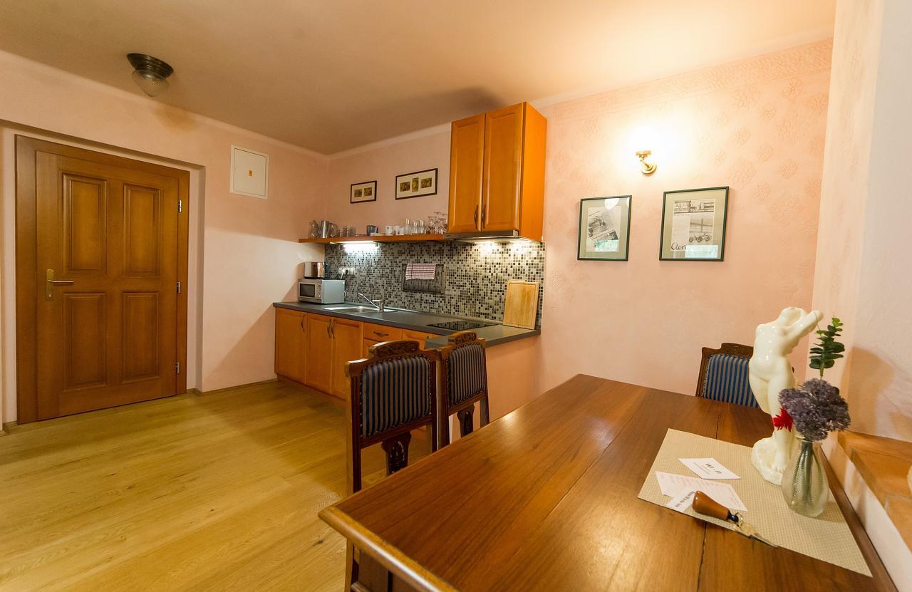 U Zvonu Apartments Cesky Krumlov Exterior photo